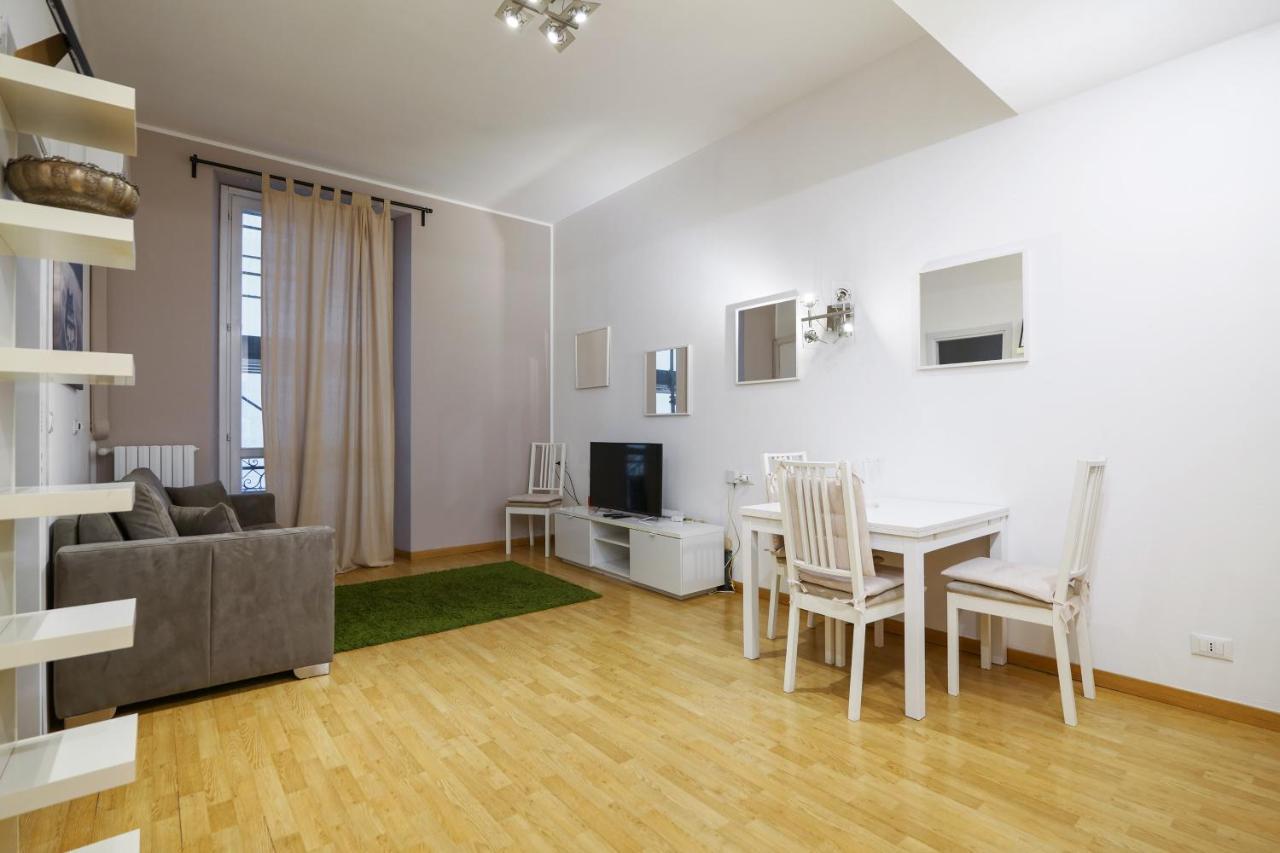 Luminoso Con Balcone In Cadorna Appartement